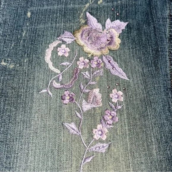 CANDIE’S Vintage Y2K 90’s Floral Embroidery Bell Bottoms Blue jeans Size 7/28 - Picture 8 of 10